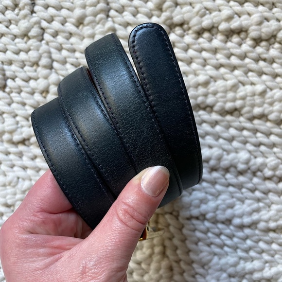 Gucci | Vintage Reversible Leather Gucci Belt - Picture 7 of 15